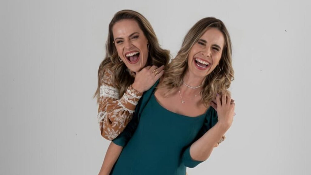 Pamela e Regiane comandam o Mulheres