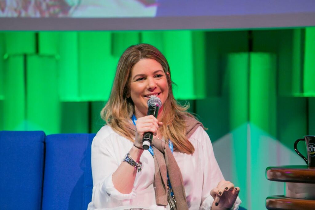 Daniela Beyruri durante evento no SBT