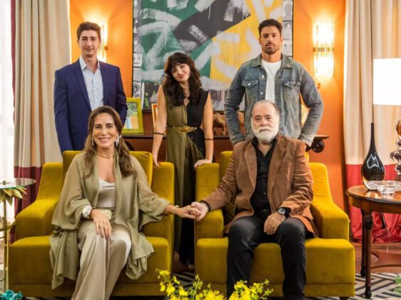 Elenco principal de Terra e Paixão.