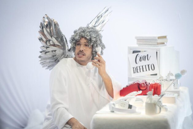 Fábio Porchat no programa Agora Vai