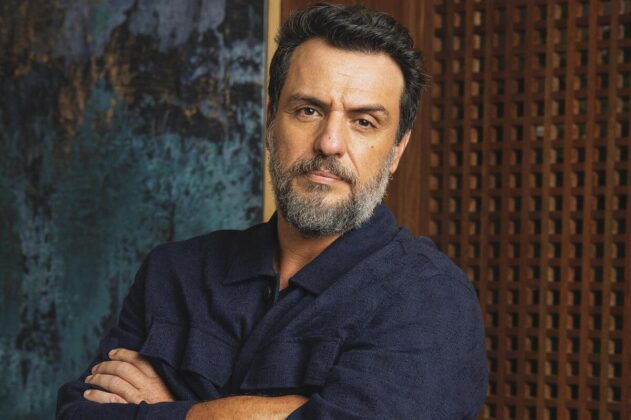 Rodrigo Lombardi é Molina em Mania de Você