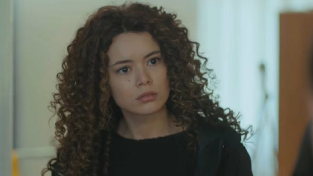 Personagem Sirin de Força de Mulher