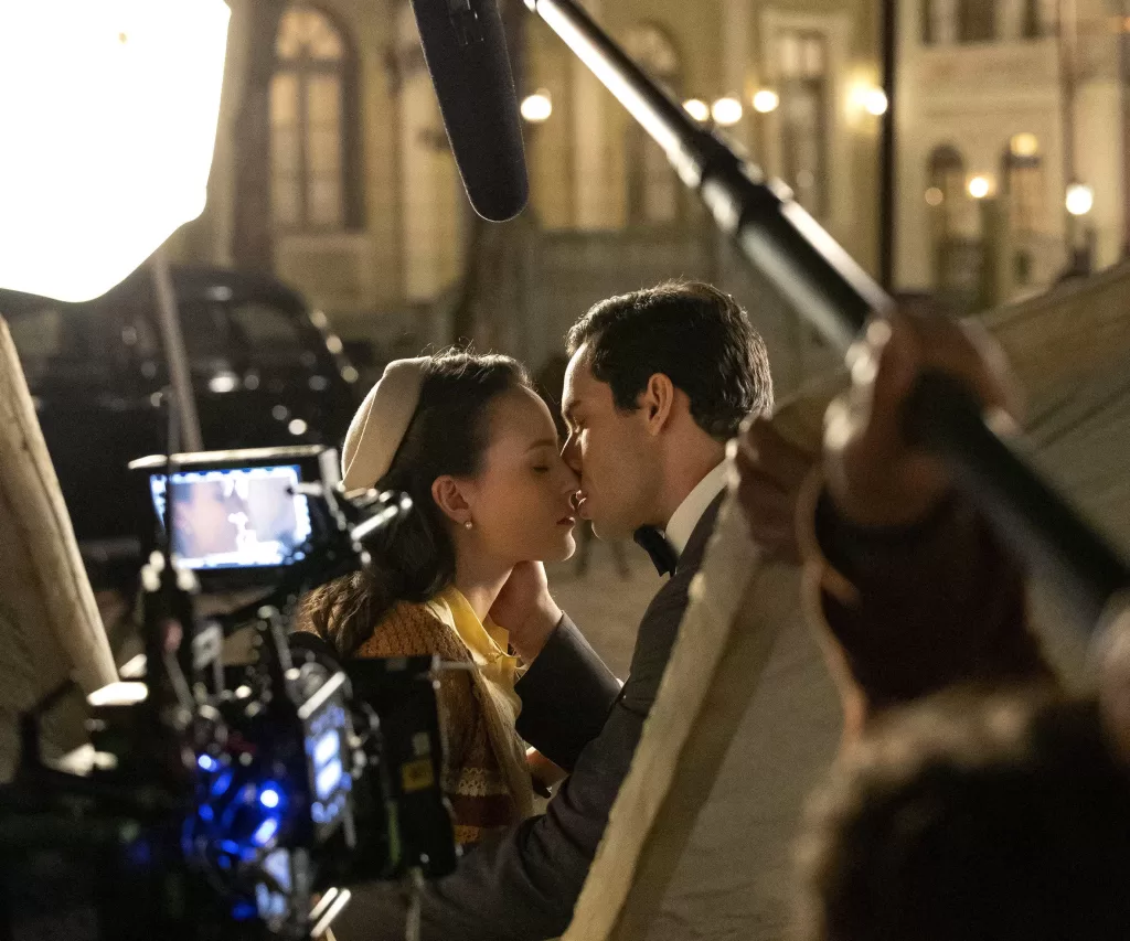 Bastidores da cena do beijo entre Estela e Celso
