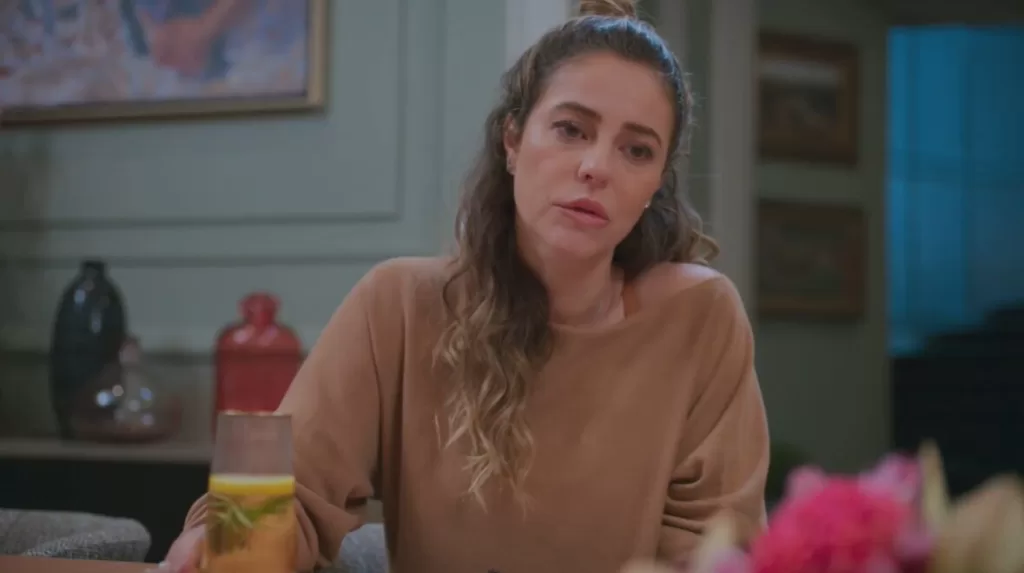 Paolla Oliveira em cena como Heleninha