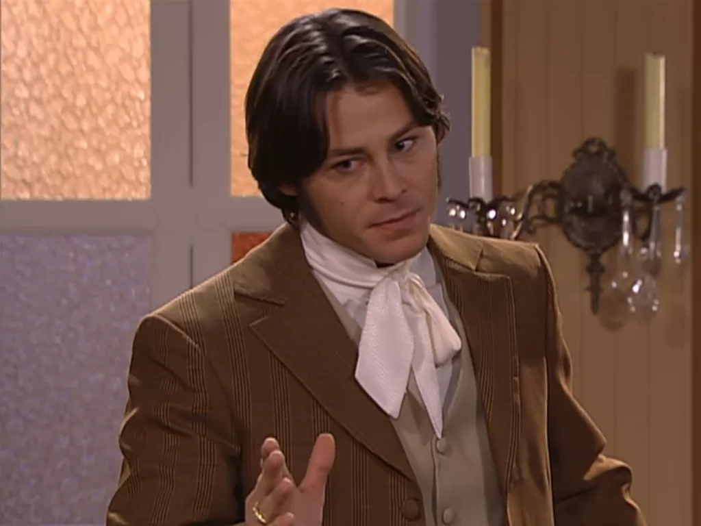 Theo Becker como Álvaro