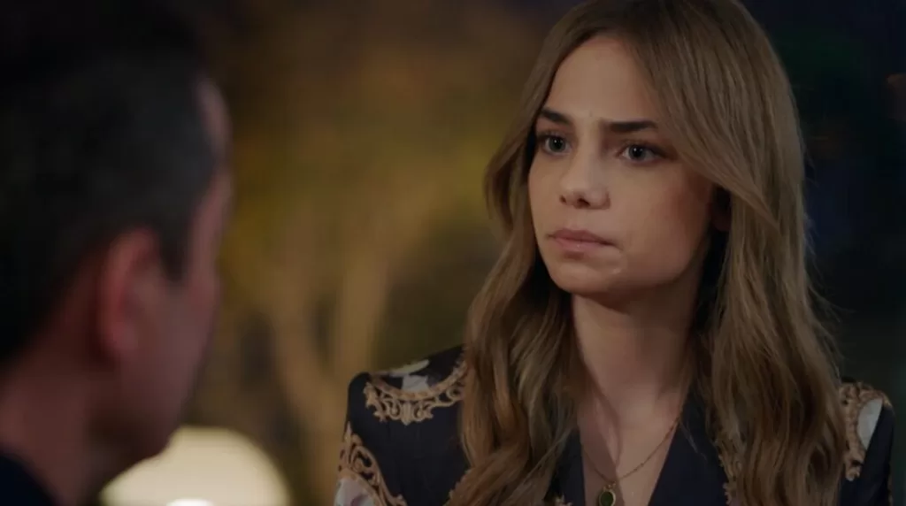Ceren encara Agah