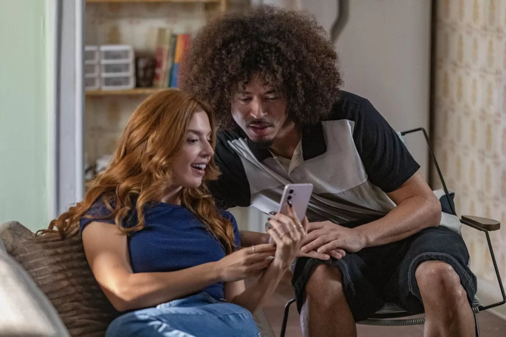 Kami assiste à novelinha ‘Tudo por uma Segunda Chance’