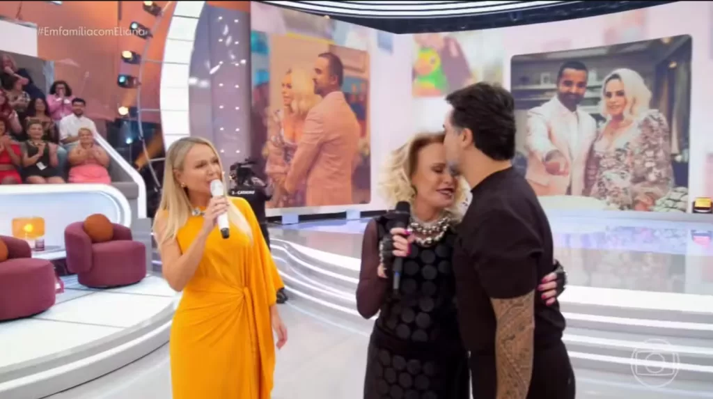 Eliana, Ana Maria Braga e o marido no palco do Em Família