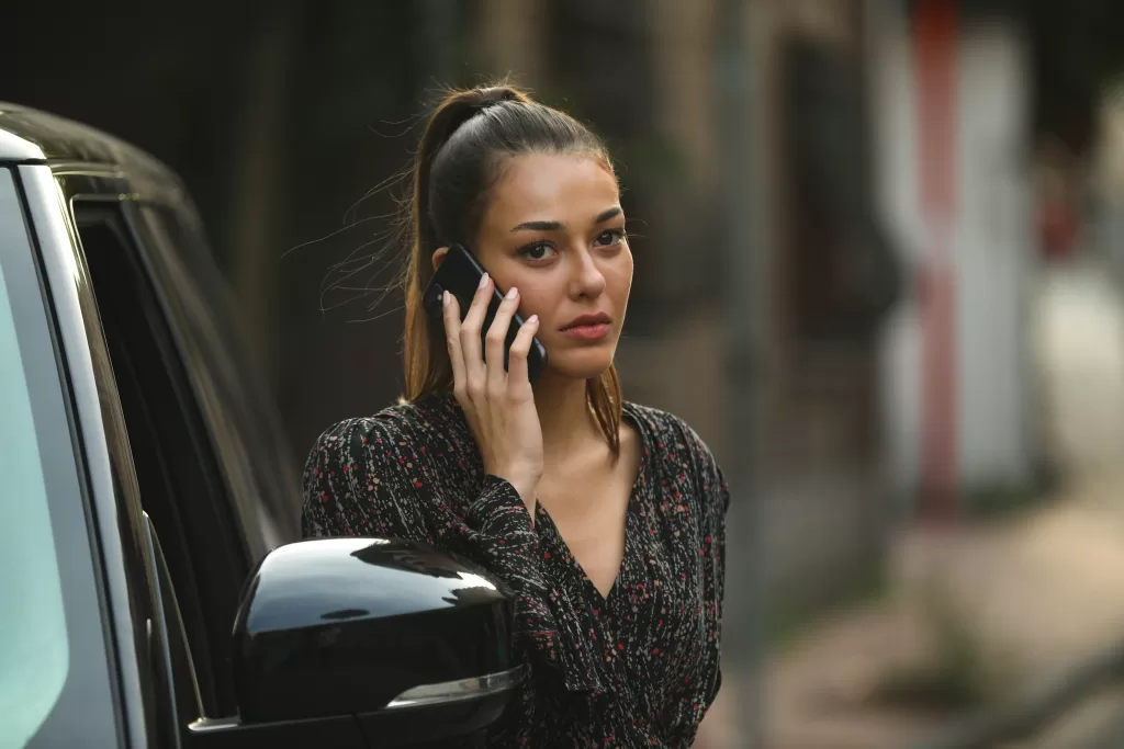 Ruya denuncia Iskender para a polícia 
