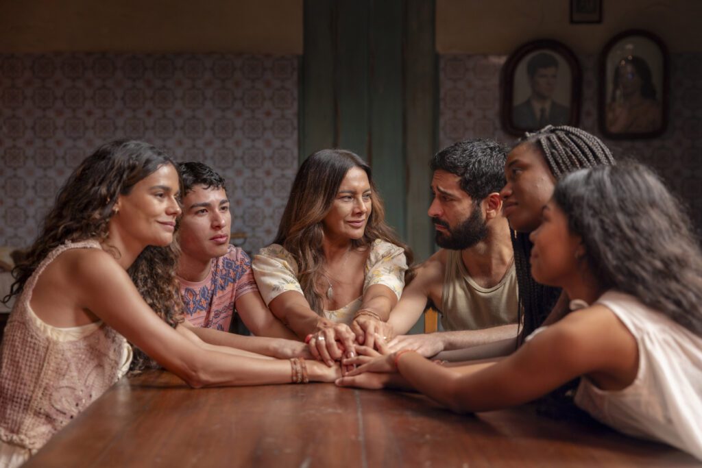 Dira Paes, Miguel Rômulo, Arianne Botelho e Vicenthe Delgado.