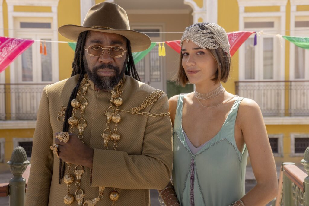 Rei Jendal (Lazaro Ramos) e Virginia (Theresa Fonseca)